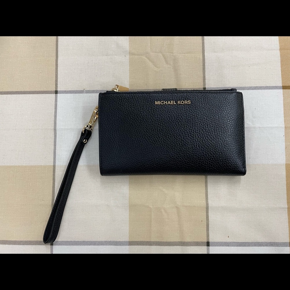 Micheal Kors Wallet